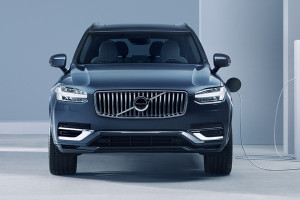 Volvo XC90 -    